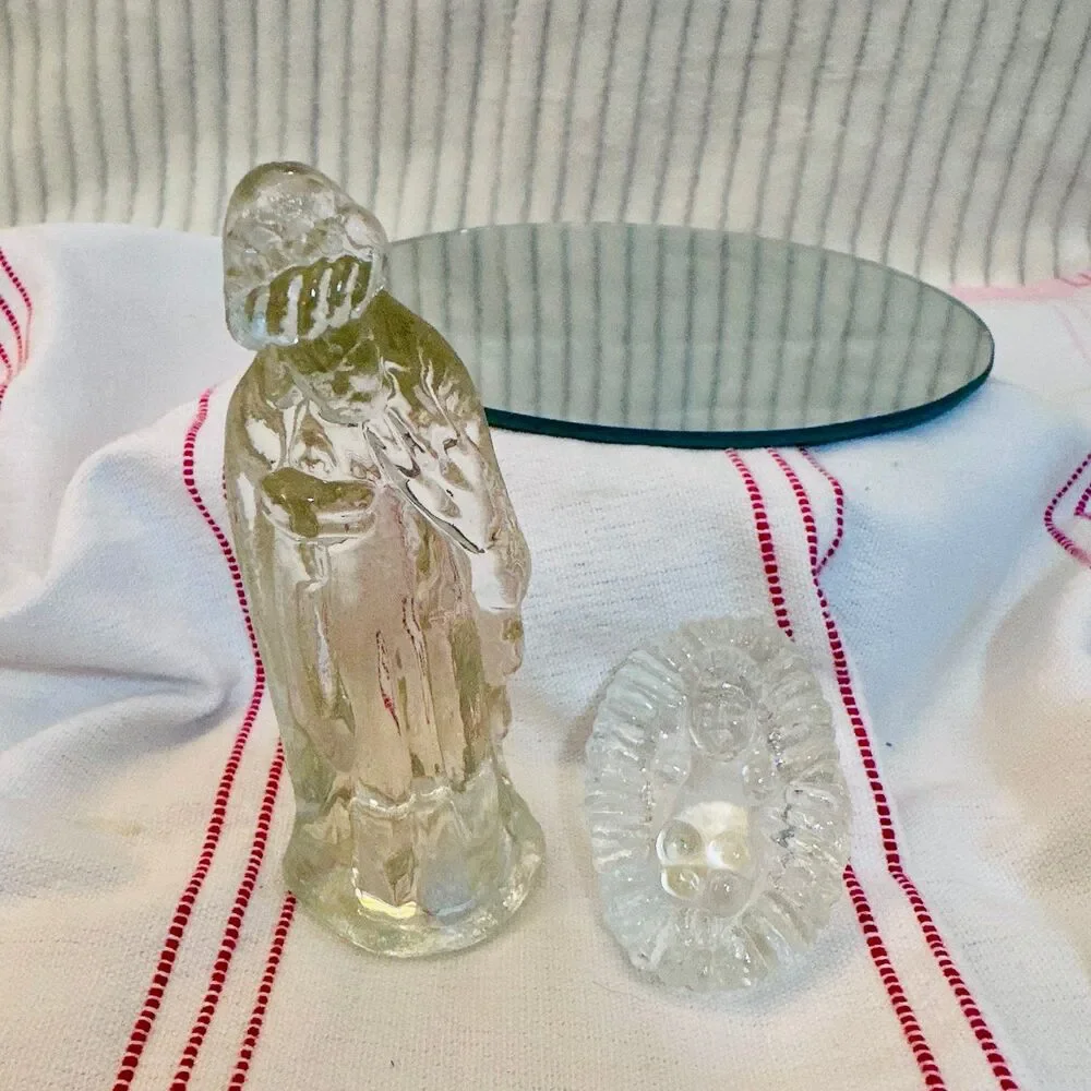 Vintage Glass Nativity Scene with Glass Christmas Decor 1988